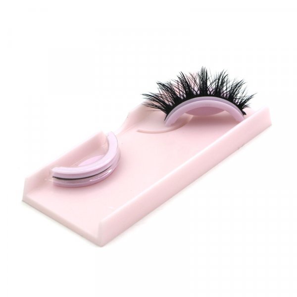 Self adhesive eyelashes